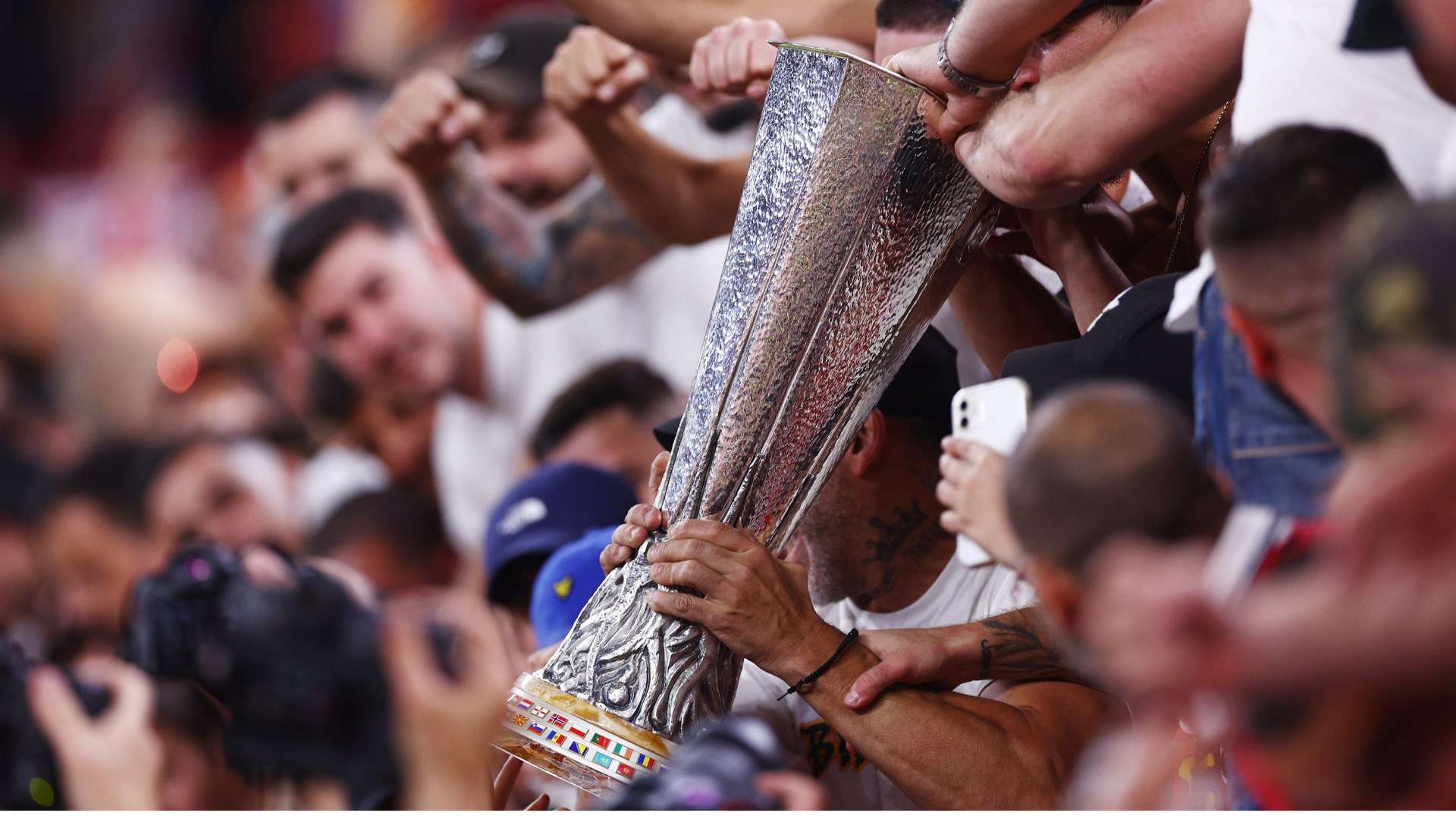 并非空穴来 并非空穴来